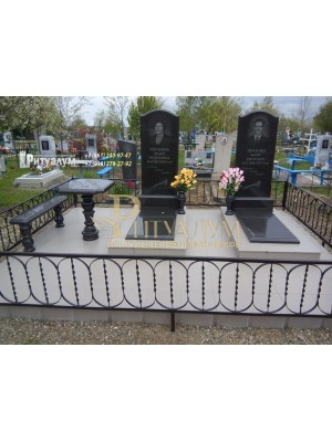 Зеркальный памятник 329 — ritualum.ru